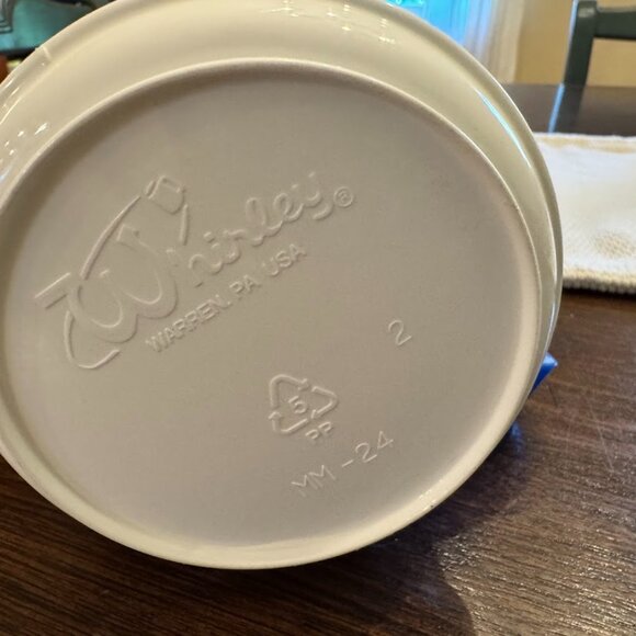 Vintage Disney Blizzard Beach Water Adventure Park Souvenir Mug w/ Lid - Picture 3 of 5